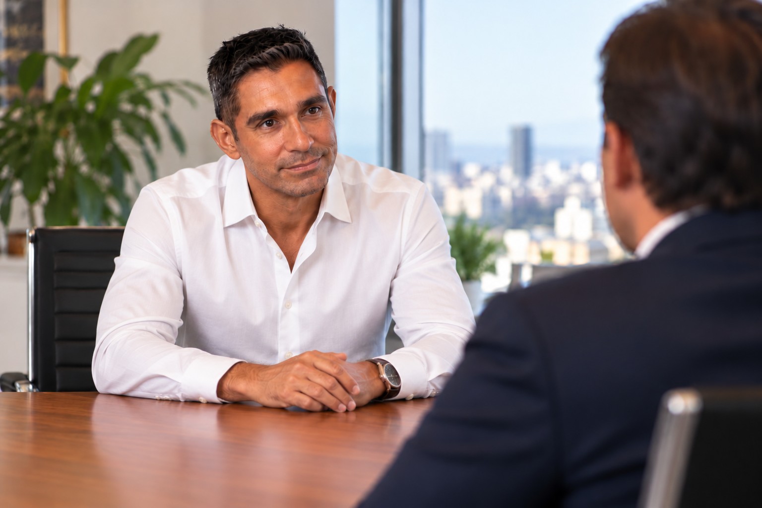 Daniel Delgado en una conversación de coaching ejecutivo